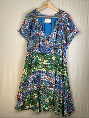 Anthropologie Robin Tiered Blue & Green Floral V-Neck Tiered Dress